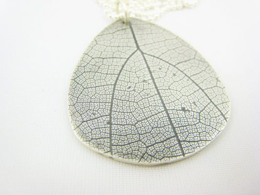 Leaf Textured Necklace