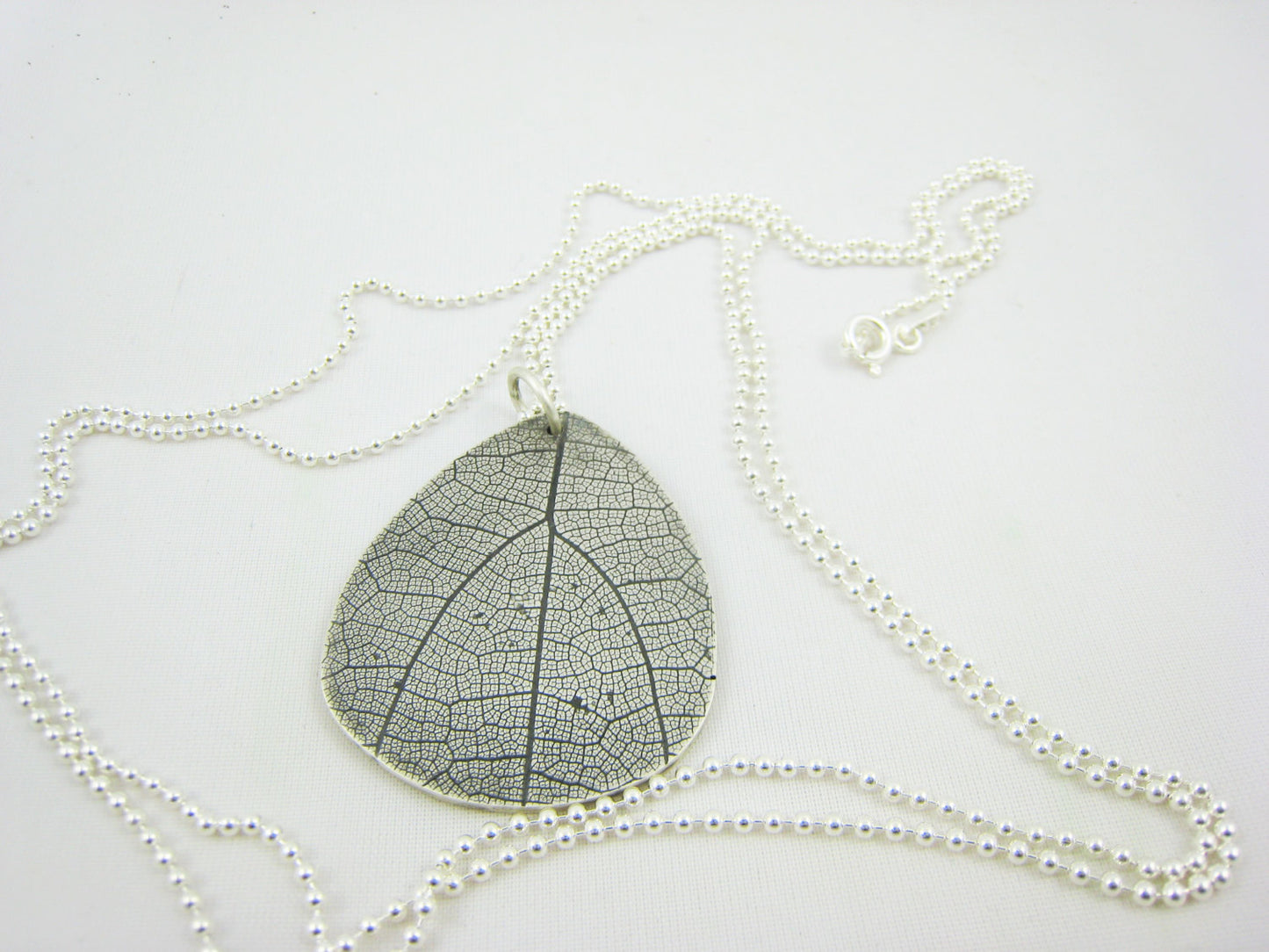 Leaf Textured Necklace
