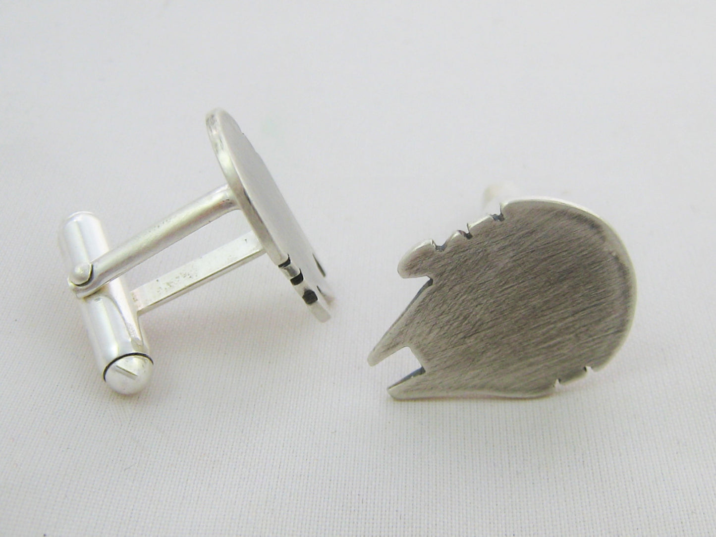 Star Wars Millennium Falcon Cufflinks