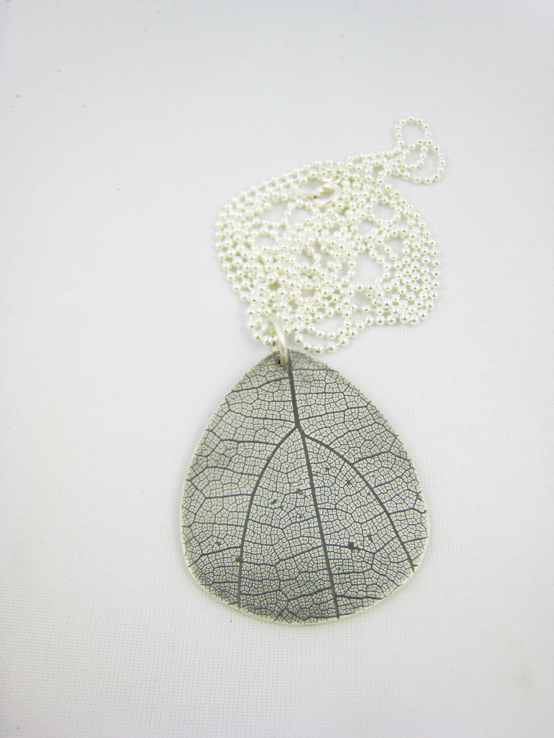 Leaf Textured Necklace
