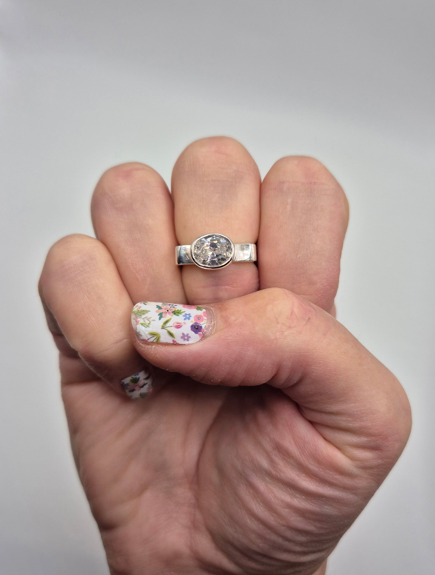  Cubic zirconia ring worn on hand